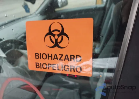 2005 Mercury Montego Luxury from USA, damaged, VIN 1MEFM401X5G610435